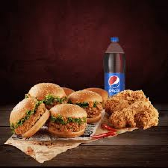 KFC - MM Alam Road