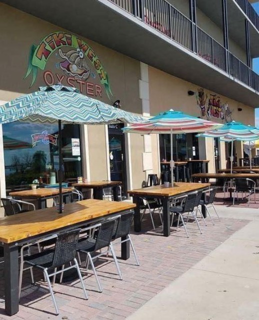 Tiki West Raw Bar and Grill