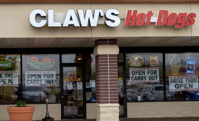Claw's Hot Dogs & Beef
