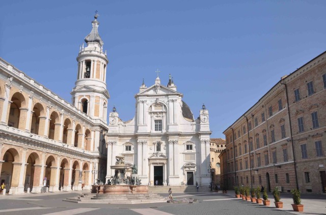 Piazza della Madonna di Loreto