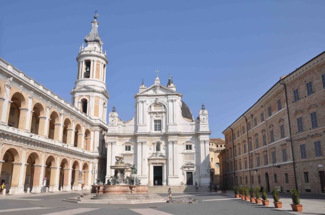 Piazza della Madonna di Loreto