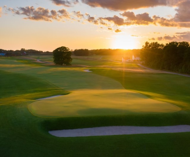 Arcadia Bluffs South Course